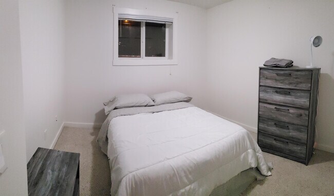 Building Photo - 9306 93 St Unit 101