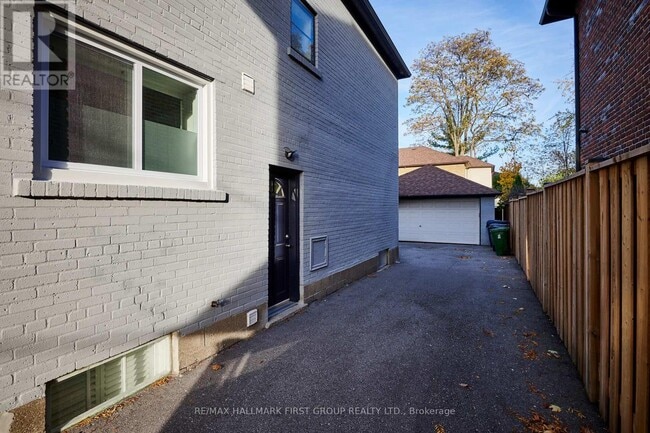 Photo - 207 Bayview Heights Dr
