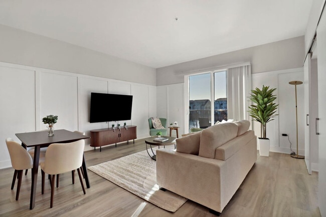 Photo - 28294 Ferry Rd Unidad ID1366990P