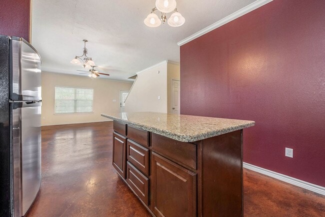 Photo - Available August 2026! 4 Bed, 3 Bath in Horse Haven Estates!!