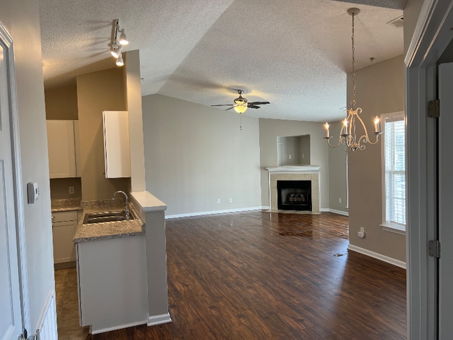 Building Photo - 3708 Cotswold Terrace Rental