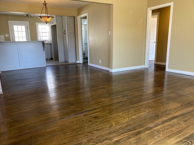 Photo - 1111 S Rosemont St