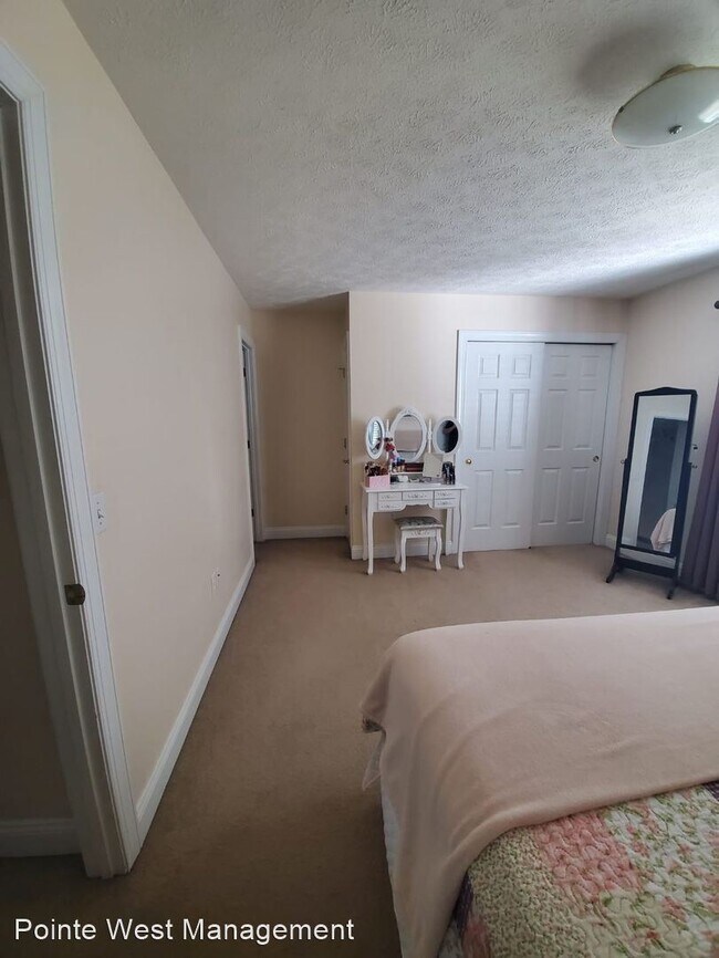 Photo - 2 br, 2.5 bath House - 870 Oak Tree Blvd