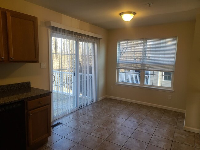 Photo - 3 Bedroom 2 1/2 bath ** End Unit** Townhome for Rent in Waynesboro