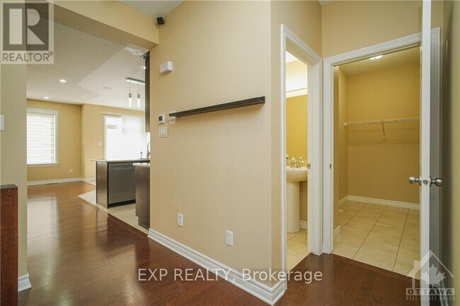 Photo - 321 Percheron Way