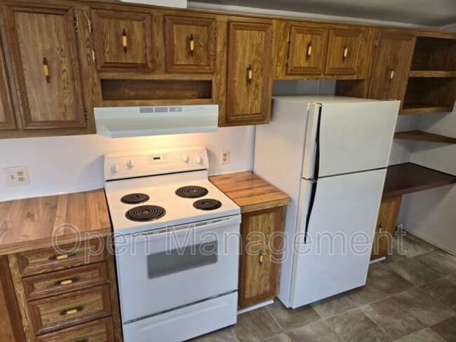 Photo - 900 N Curry Pike