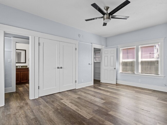 Photo - 1049 E 5th St Unidad G