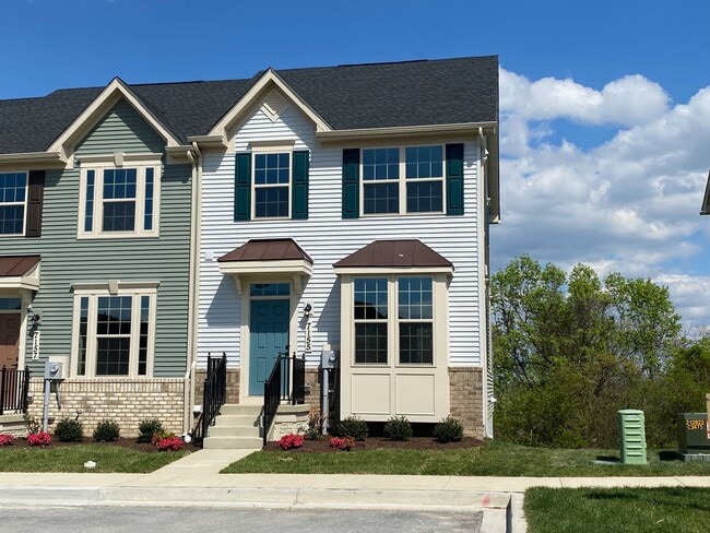 Building Photo - 7155 Bodkin Wy