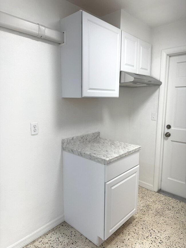 Photo - 225 SW 2nd St