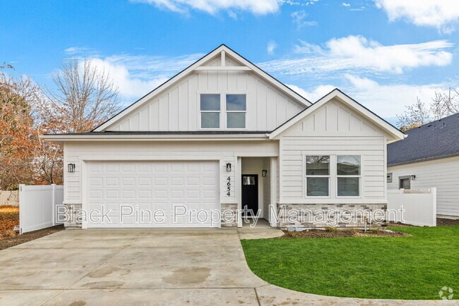 Building Photo - 4654 N Maple Grove Rd Unit B Rental