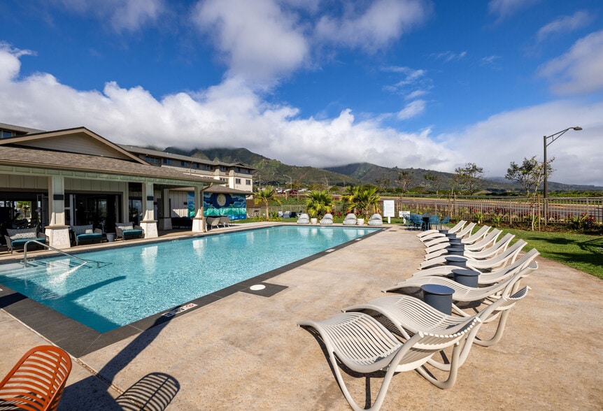 Kaulana Mahina apartments — community photo