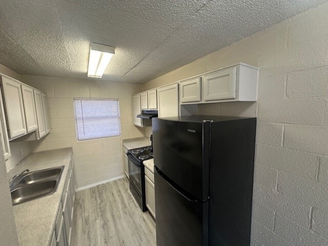 Kitchen - Tigua Village- All Utilities Included