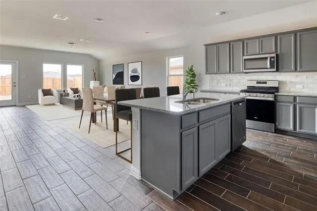 Photo - 2012 Partridge Rd