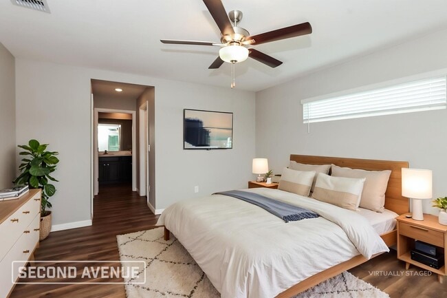 Photo - 3908 23rd St SW