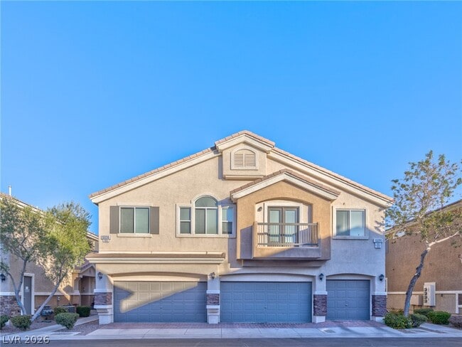 Building Photo - 10096 Sunset Palisades Way Unit 101