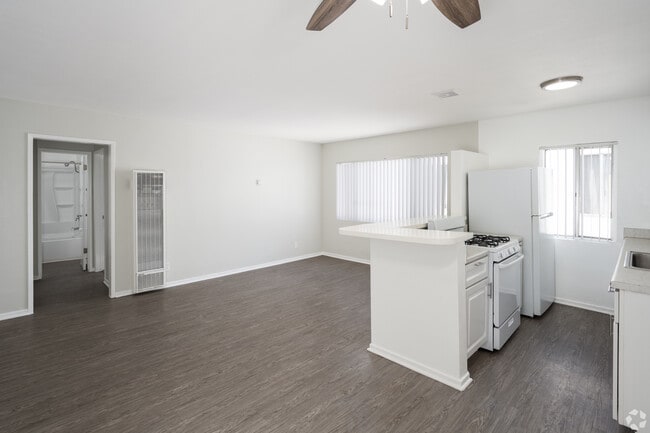 Living room - Slauson Apartments