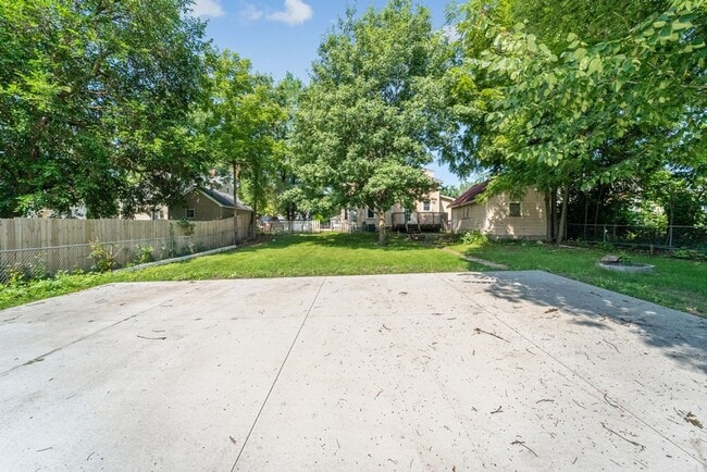 Photo - 1822 Franklin St