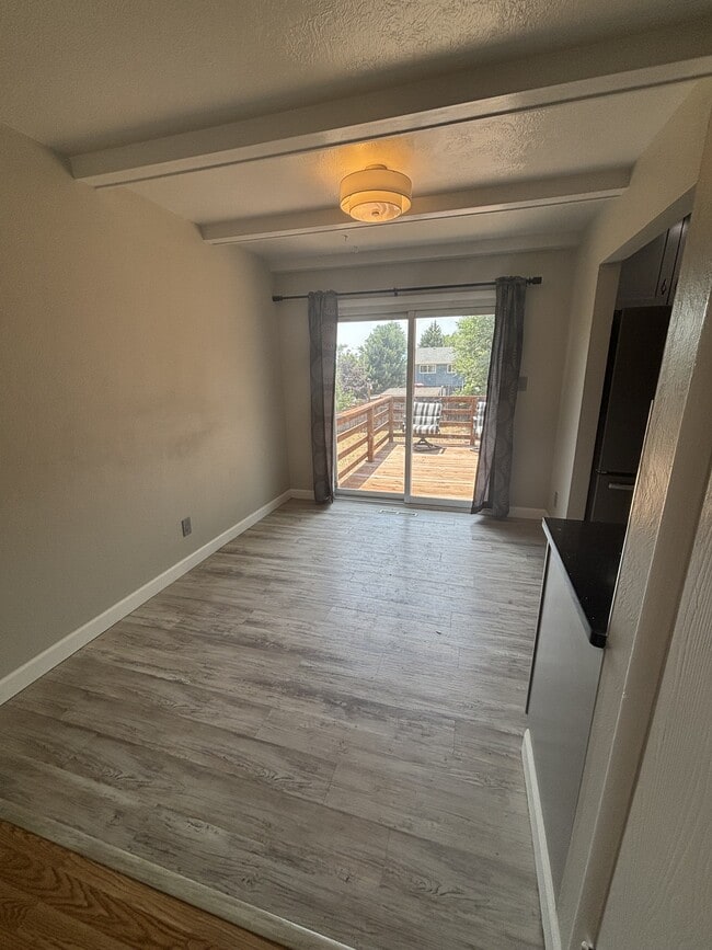 Photo - 3495 Montebello Dr W