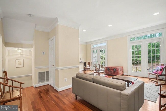 Photo - 1305 Sundial Dr