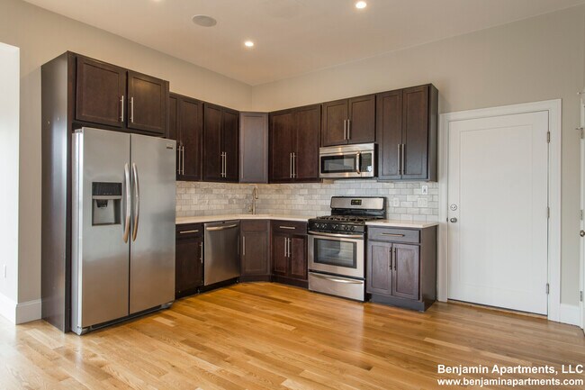 Photo - 227 D St Unit 5