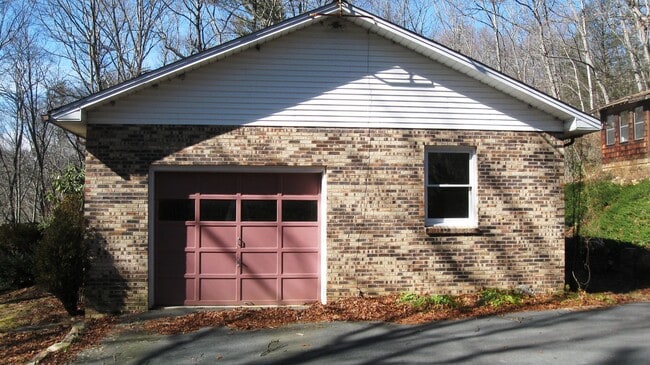 Photo - 4793 Castle Ford Rd