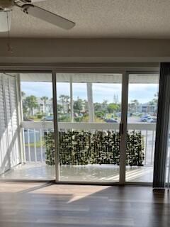 Photo - 969 Sonesta Ave NE