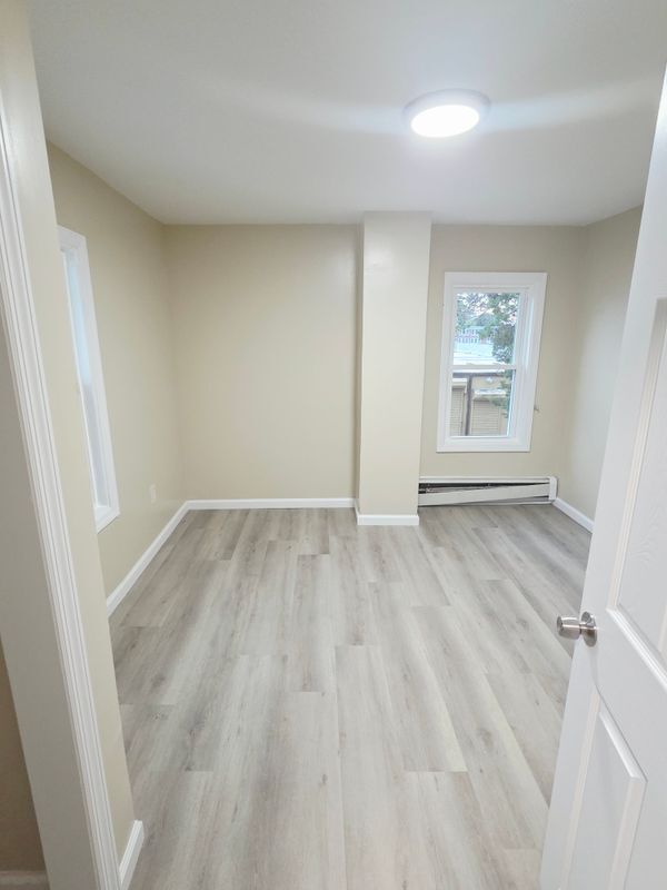 Photo - 15 Lawson St