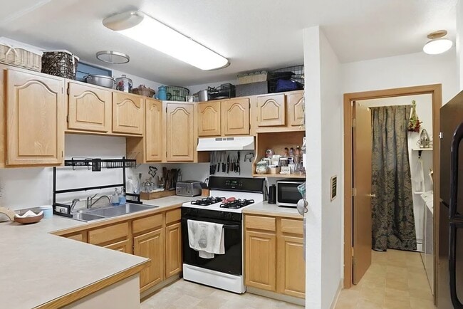 Photo - 21312 Settlers Dr Unit B