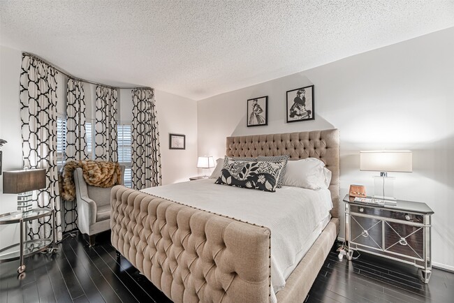 Photo - 661 Bering Dr Unit 404