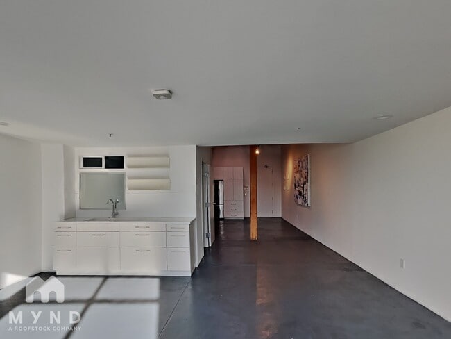 Photo - 373 4th St Unidad 3C