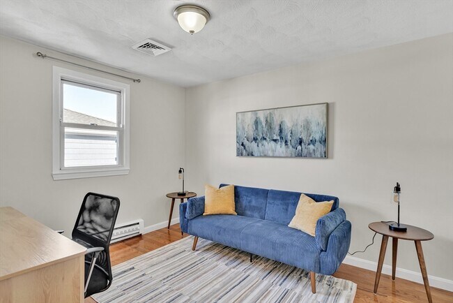 Photo - 74-76-76 Dunboy St Unidad 2