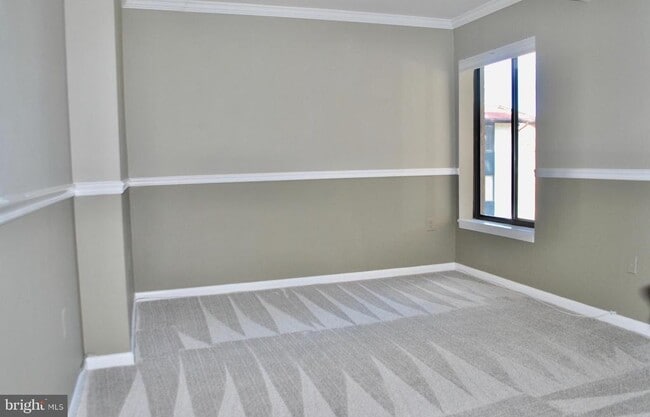 Photo - 2850 Dover Ln Unidad 203