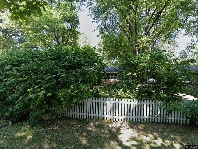 Photo - 636 E 108th St Unidad A