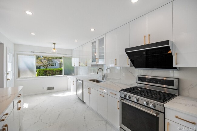 Photo - 372 Heathcote Rd
