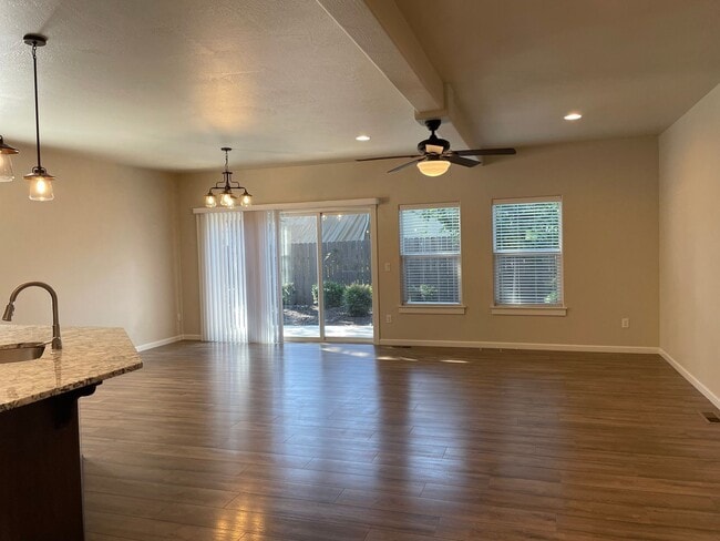 Photo - Gorgeous 4 Bedroom 2.5 Bath Home-A Must Se...