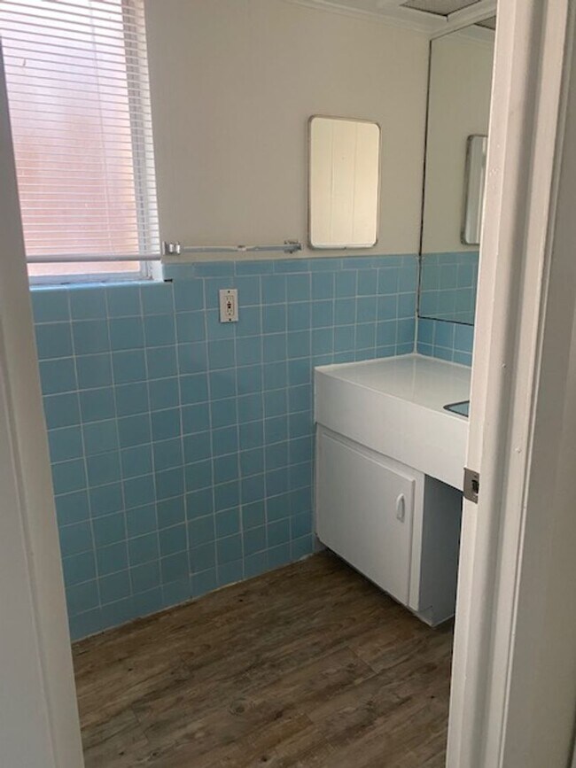 Lantana Apartments
