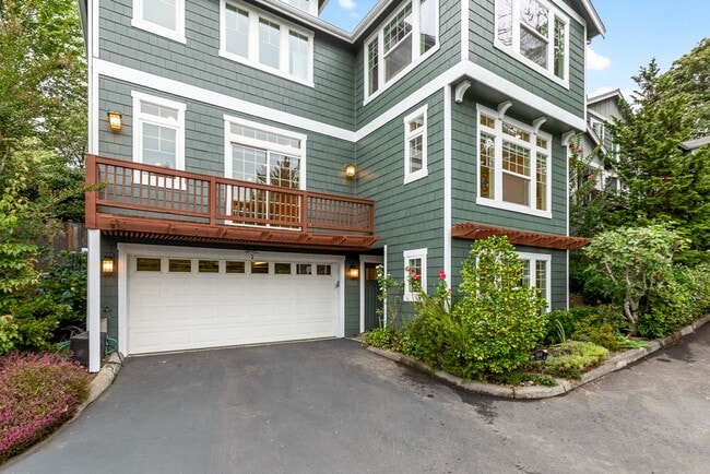 Photo - 11416 99th Pl NE