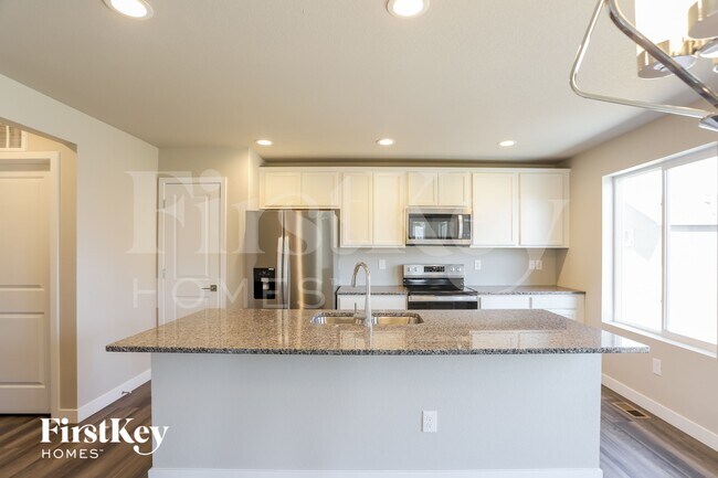 Photo - 10376 Horton Dr