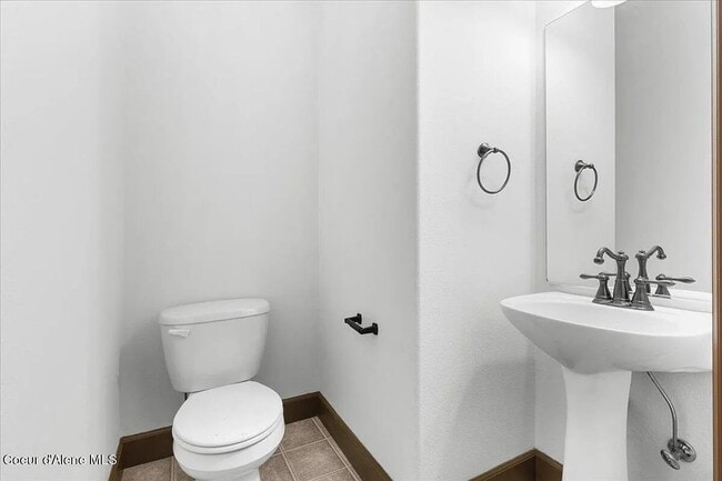 Photo - 3-Bedroom Townhome with Garage – Prime Coeur d’Alene Location