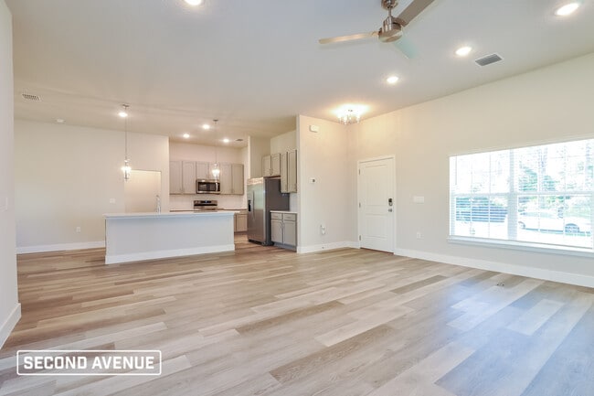 Photo - 34 Poinciana Ln