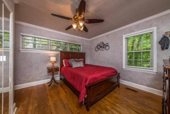 3530 Dell Trail
