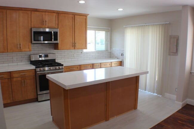 Photo - 2202 Phelan Ln Unit Home