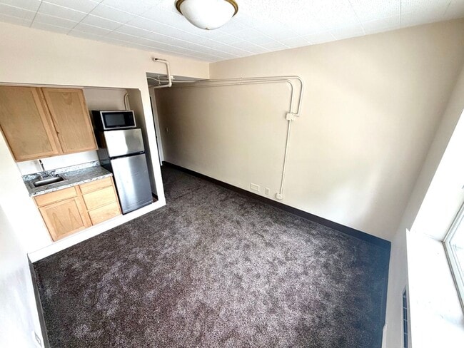 Photo - 3959 Sheridan Ave Unit 3959 Sheridan Ave Apt 212