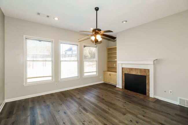 Photo - 8818 Lybrook Cove E