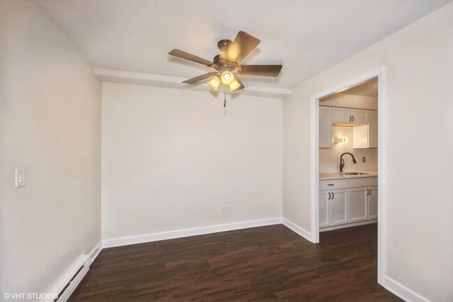 Photo - 5102 N Leonard Dr Unidad 2B