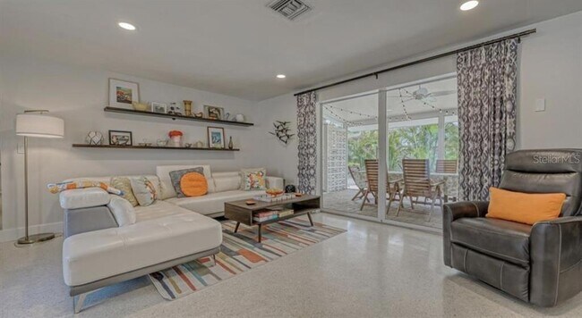 Photo - 2904 Homasassa Rd