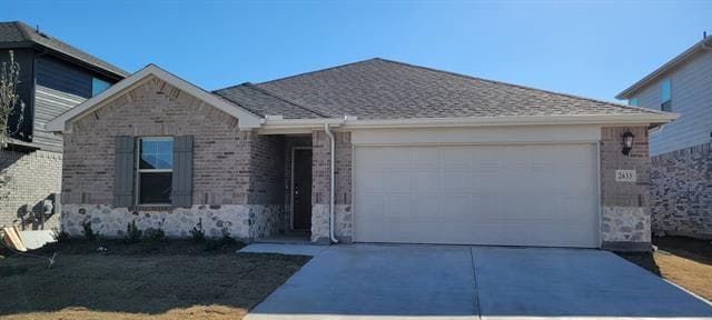 Building Photo - 2633 Oneida Ln