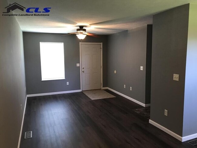 Photo - 828 N 12th St