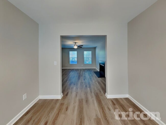 Photo - 3615 Cyrus St