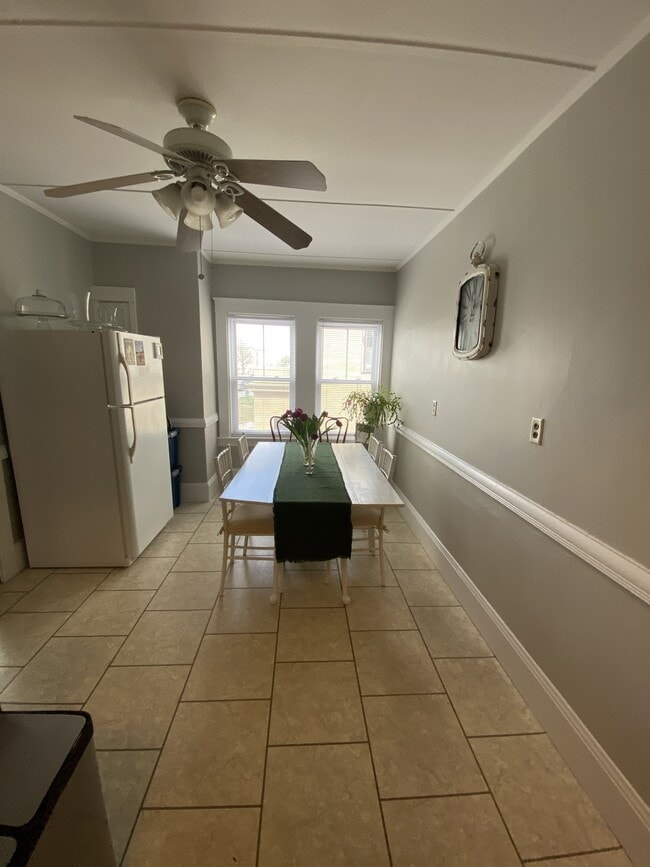 Photo - 281 N Main St Unit Apartment #2